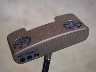 ノッチバック　センター