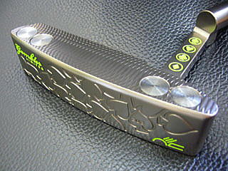 ミストブラック