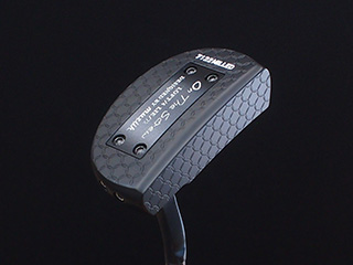 ブラック仕上げ